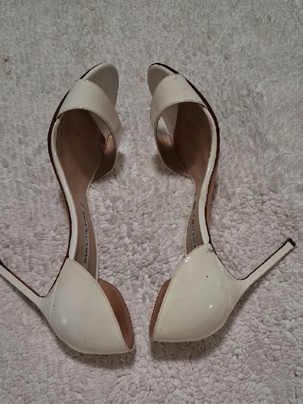Manolo Blahnik Cream D'Orsay Open-Toe Stiletto Heels - Picture 4 of 9